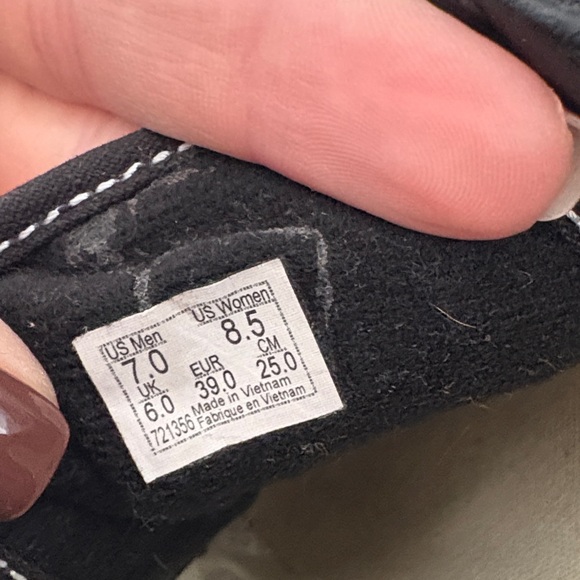 Vans Old Skool Sneakers - Picture 6 of 6